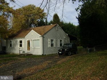 1901 WARE ROAD , FALLS CHURCH, VA 22043
