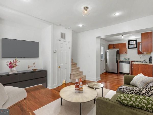 525 R FITZWATER STREET, Unit 3, PHILADELPHIA, PA 19147