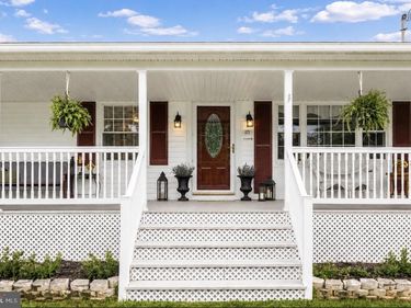 171 TRIPLE J ROAD , BERRYVILLE, VA 22611
