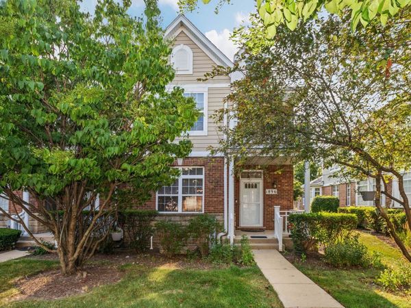 1896 Keystone Place , Unit 1896, Schaumburg, IL 60193