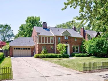 30 Hallam Road , Buffalo, NY 14216