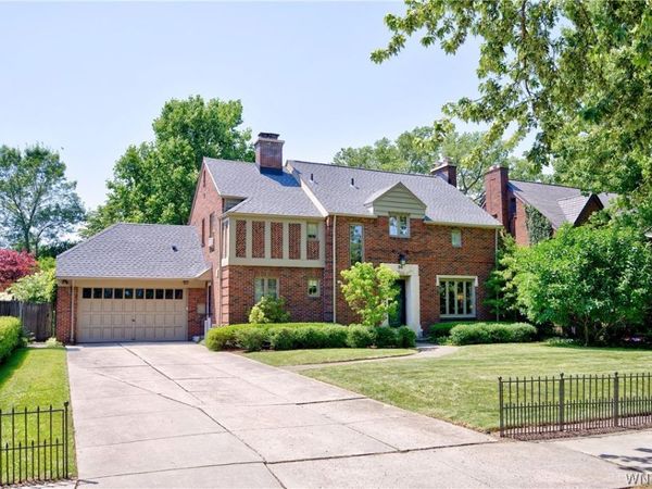 30 Hallam Road , Buffalo, NY 14216