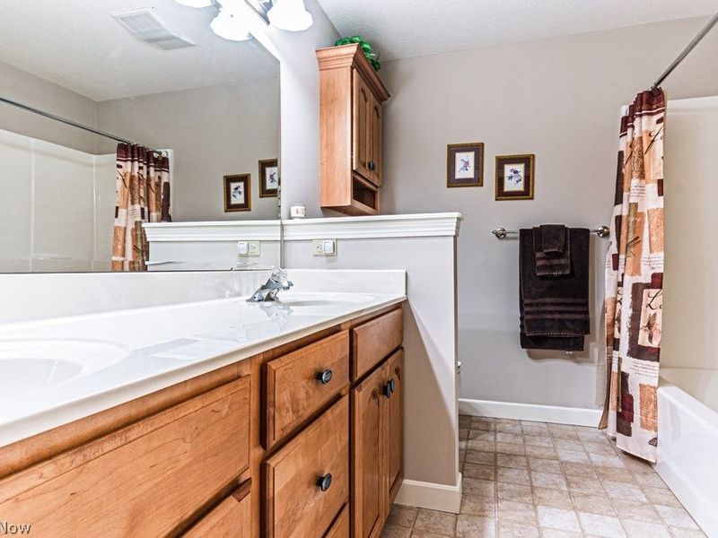 5808 Shallow Creek Avenue, Louisville, OH 44641 Photo 39