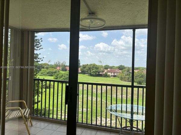 3821 Environ Blvd , Unit 505, Lauderhill, FL 33319