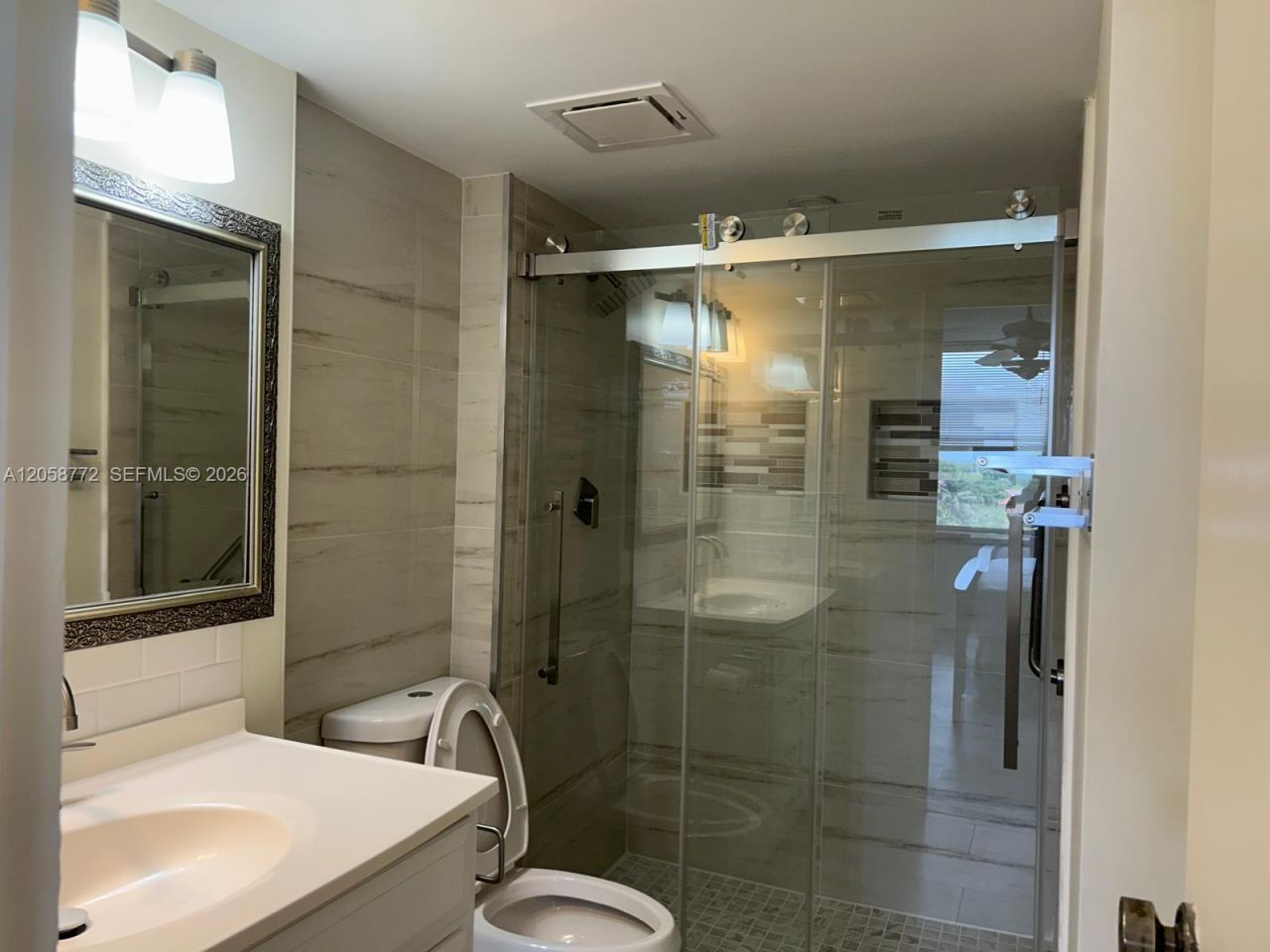 3821 Environ Blvd , Unit 505, Lauderhill, FL 33319 Photo