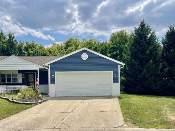 912 Golden Court, Greencastle, IN 46135