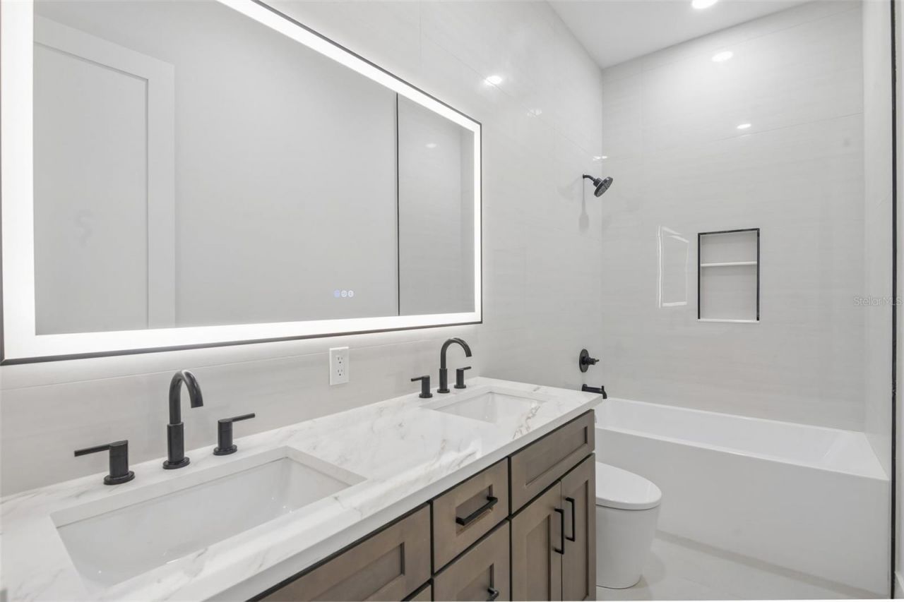 96 Shore Drive, Tarpon Springs, FL 34689 Photo