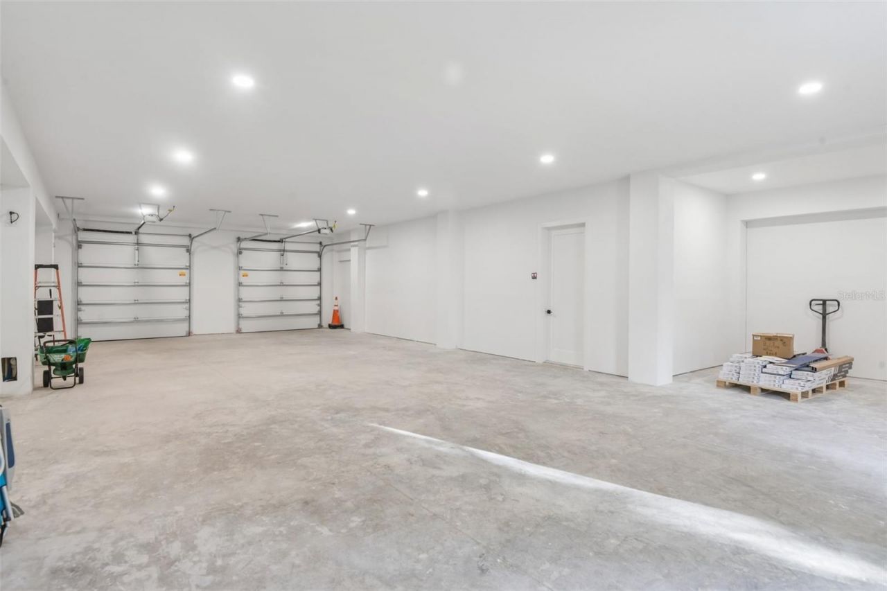 96 Shore Drive, Tarpon Springs, FL 34689 Photo