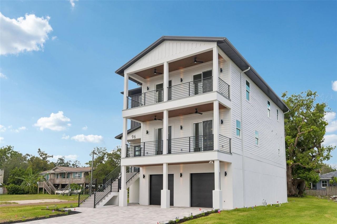 96 Shore Drive, Tarpon Springs, FL 34689 Photo