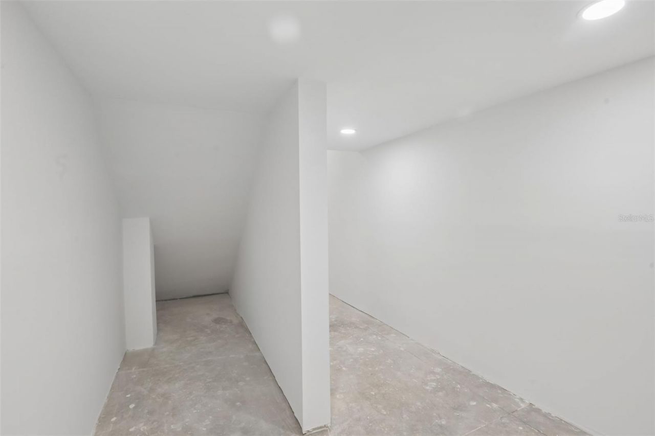 96 Shore Drive, Tarpon Springs, FL 34689 Photo