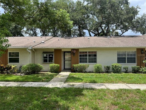 2297 LARK CIRCLE E, Unit C, PALM HARBOR, FL 34684