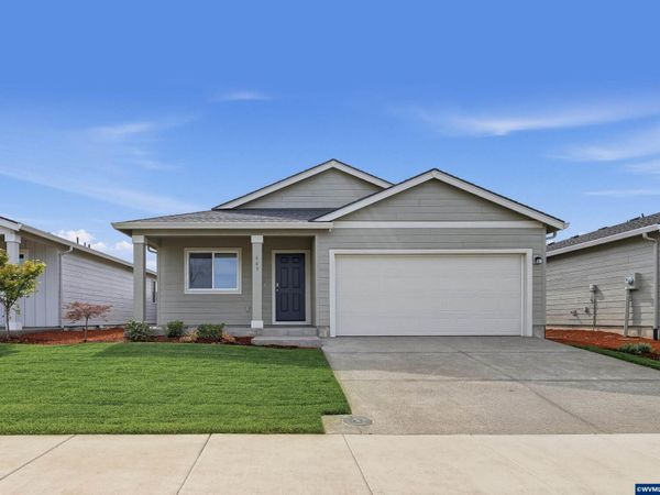 663 Minnesota St, Lebanon, OR 97355