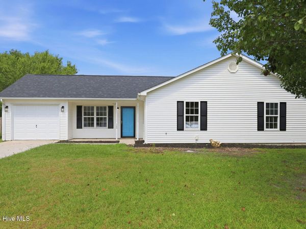 500 Shetland Place , Jacksonville, NC 28546