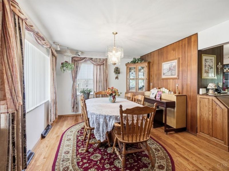 5396 Style Lane, Cincinnati, OH 45238 Photo 3