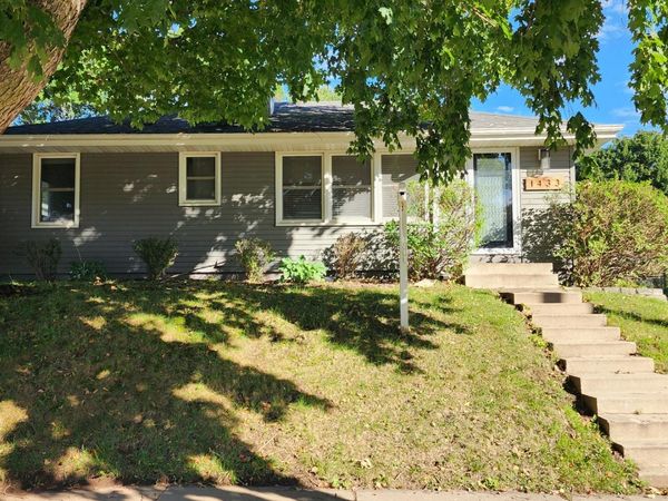 1433 Cascade Street NW, Rochester, MN 55901