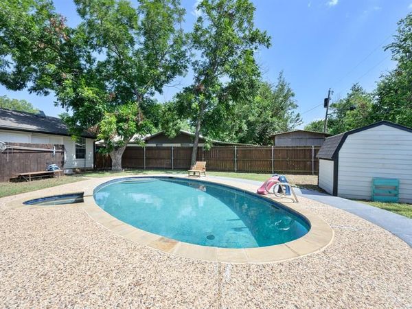 1702 22nd Avenue , Mineral Wells, TX 76067