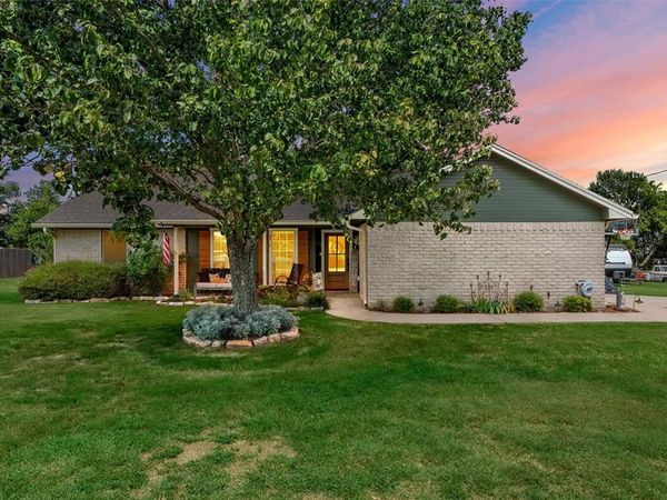 101 Brown Drive , Eddy, TX 76524