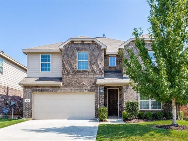 2405 Whispering Pines Drive, Fort Worth, TX 76177