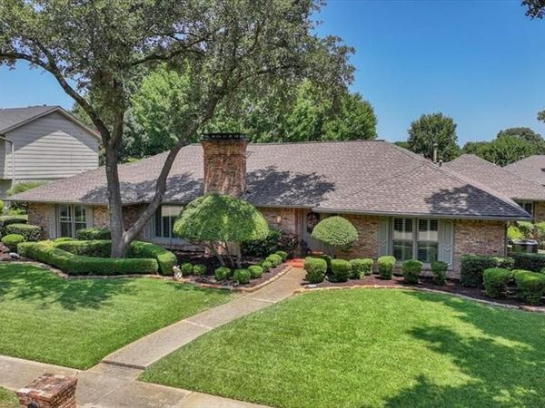 1609 Lake Hill Lane , Plano, TX 75023