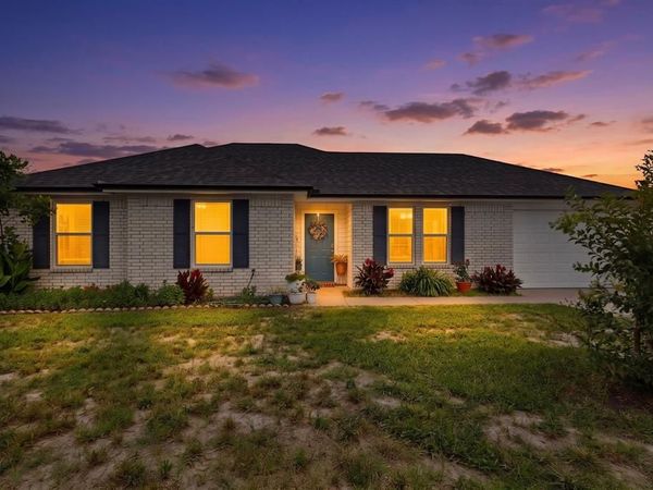 423 Caloway Drive, Palmer, TX 75152