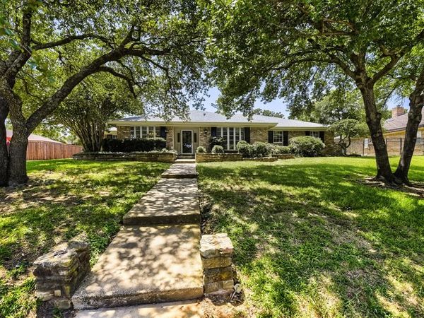 3712 Greenbriar Court , Colleyville, TX 76034