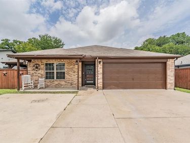 8015 Leigh Ann Drive, Dallas, TX 75232