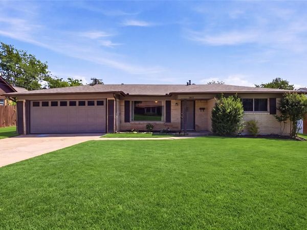 5605 Morley Avenue, Fort Worth, TX 76133