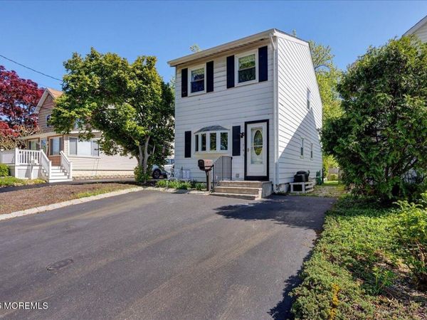 945 N Concourse, Aberdeen, NJ 07735