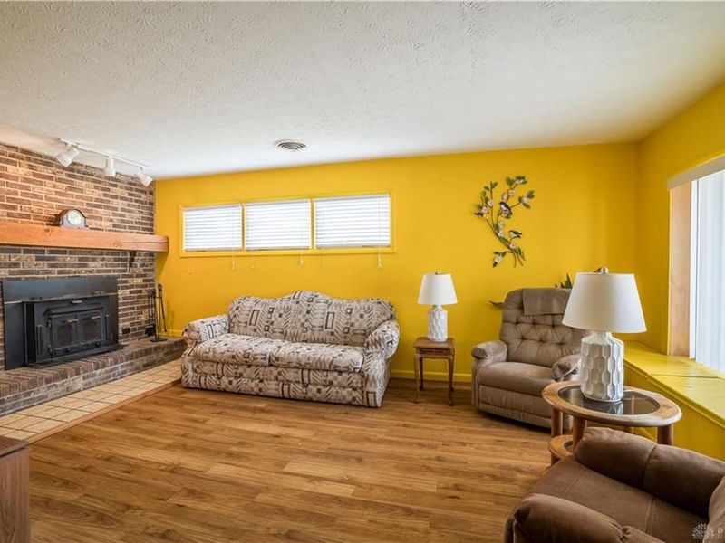 305 Lang Court, Union, OH 45322 Photo 8