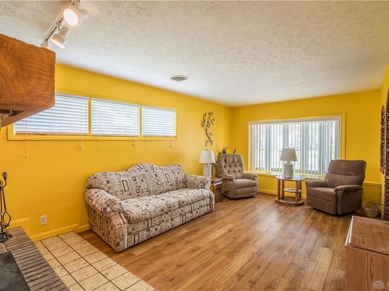 305 Lang Court, Union, OH 45322 Photo 9