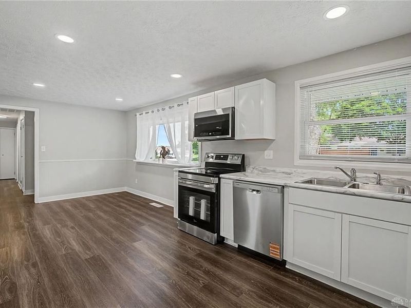 132 Cushwa Drive, Centerville, OH 45459 Photo 12