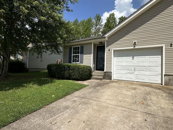 272 Executive Ave , Unit A, Clarksville, TN 37042