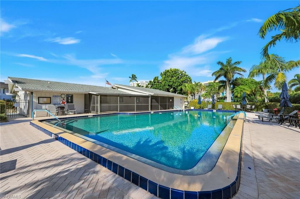 3400 Gulf Shore Blvd N, Unit B4, Naples, FL 34103 Photo
