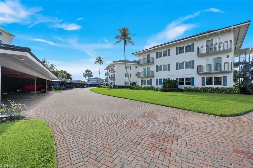 3400 Gulf Shore Blvd N, Unit B4, Naples, FL 34103 Photo