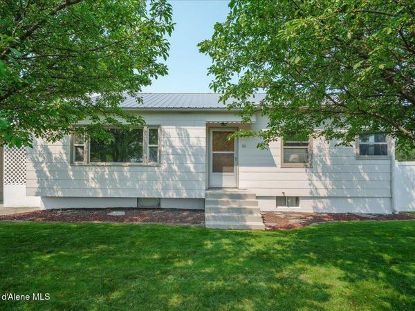 711 E Mullan AVE , Post Falls, ID 83854