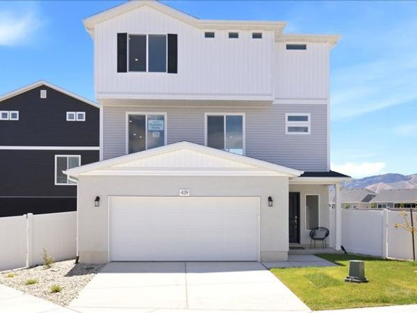 399 E HALLS CREEK RD , Saratoga Springs, UT 84045