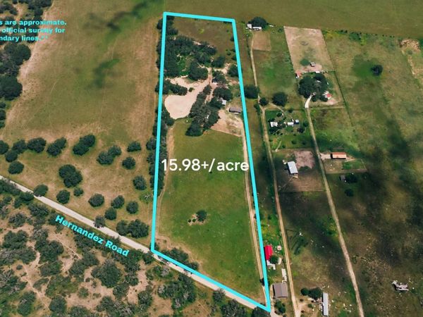 490 Hernandez Rd, Poteet, TX 78065