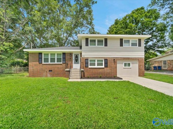 4603 Wilshire Cove NW, Huntsville, AL 35816