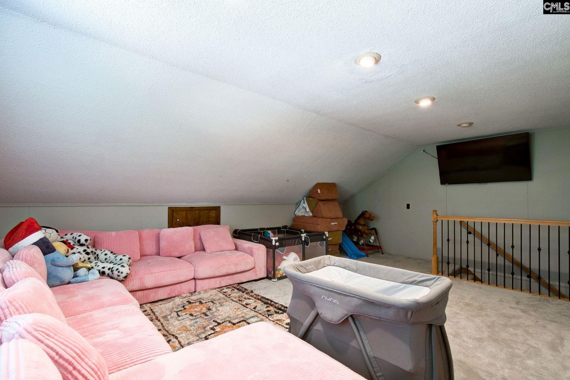 4 Long Meadow Lane Photo 25
