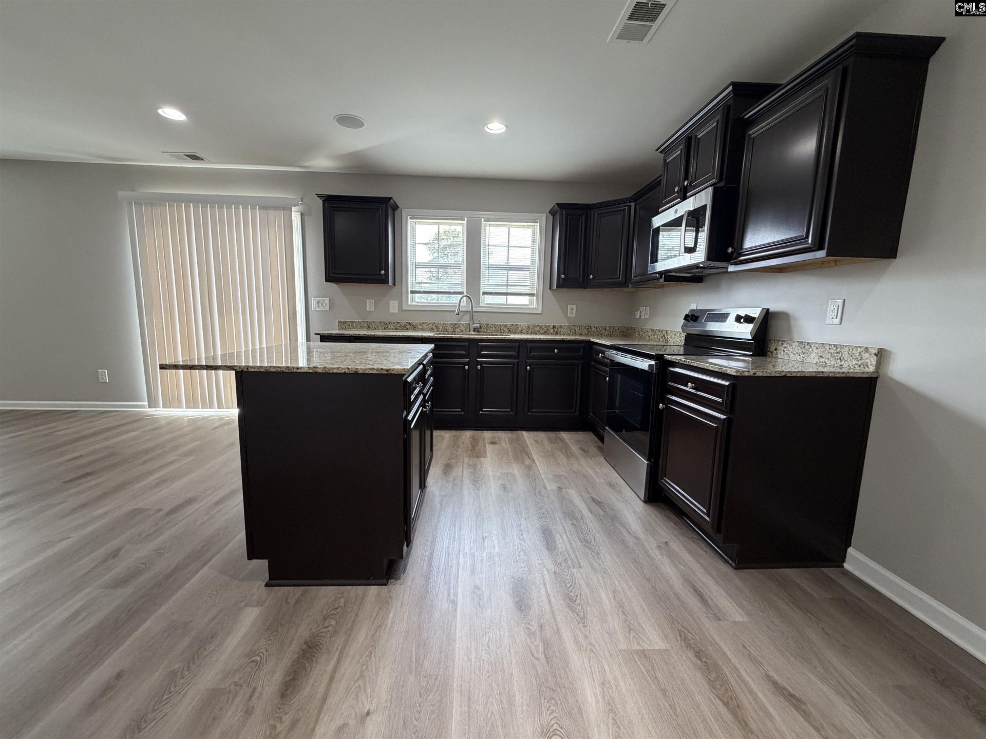 428 Riglaw Circle  Photo 5