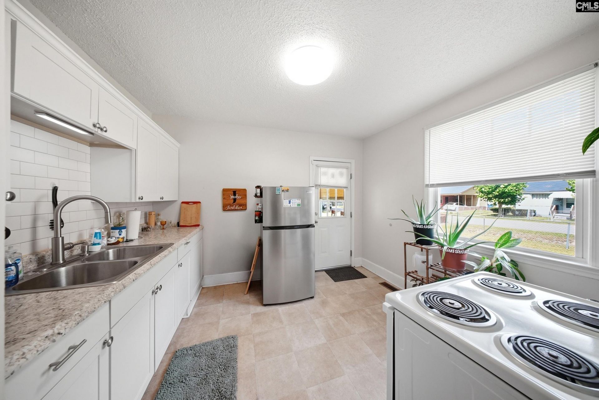 4844 Jones Street  Photo 5