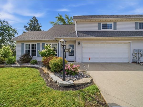 23210 Bennington Hamlet Circle , Euclid, OH 44123