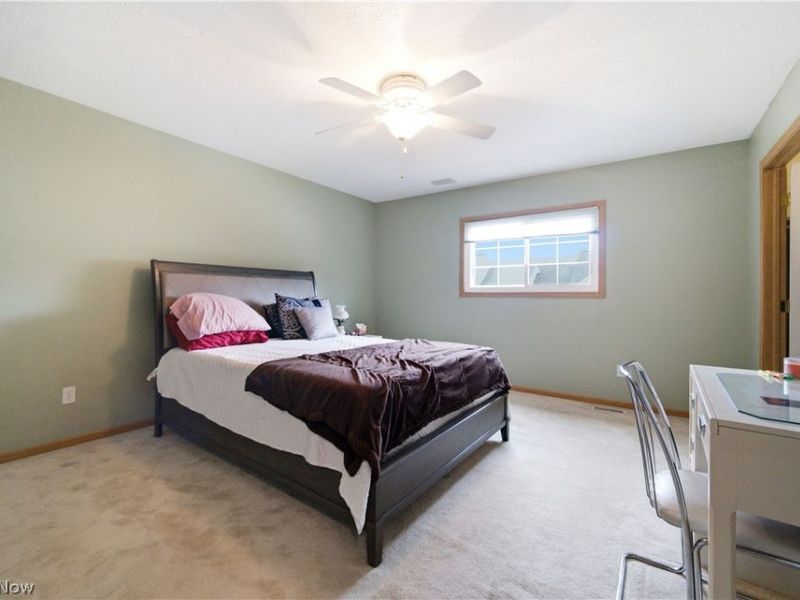 23210 Bennington Hamlet Circle, Euclid, OH 44123 Photo 15