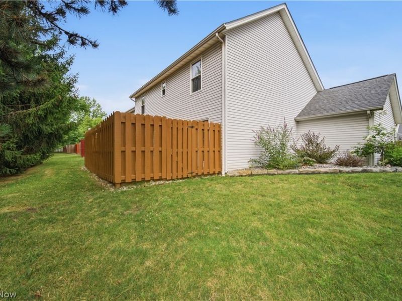 23210 Bennington Hamlet Circle, Euclid, OH 44123 Photo 29