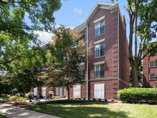 2536 Mcdaniel Avenue , Unit 402, Evanston, IL 60201
