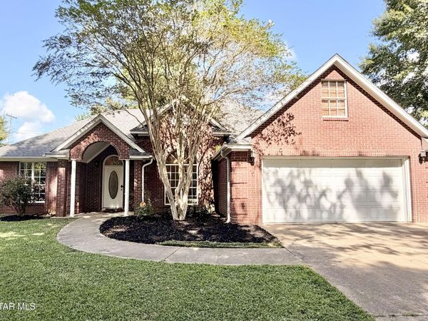 1272 Caledonia Steens Road, Steens, MS 39766