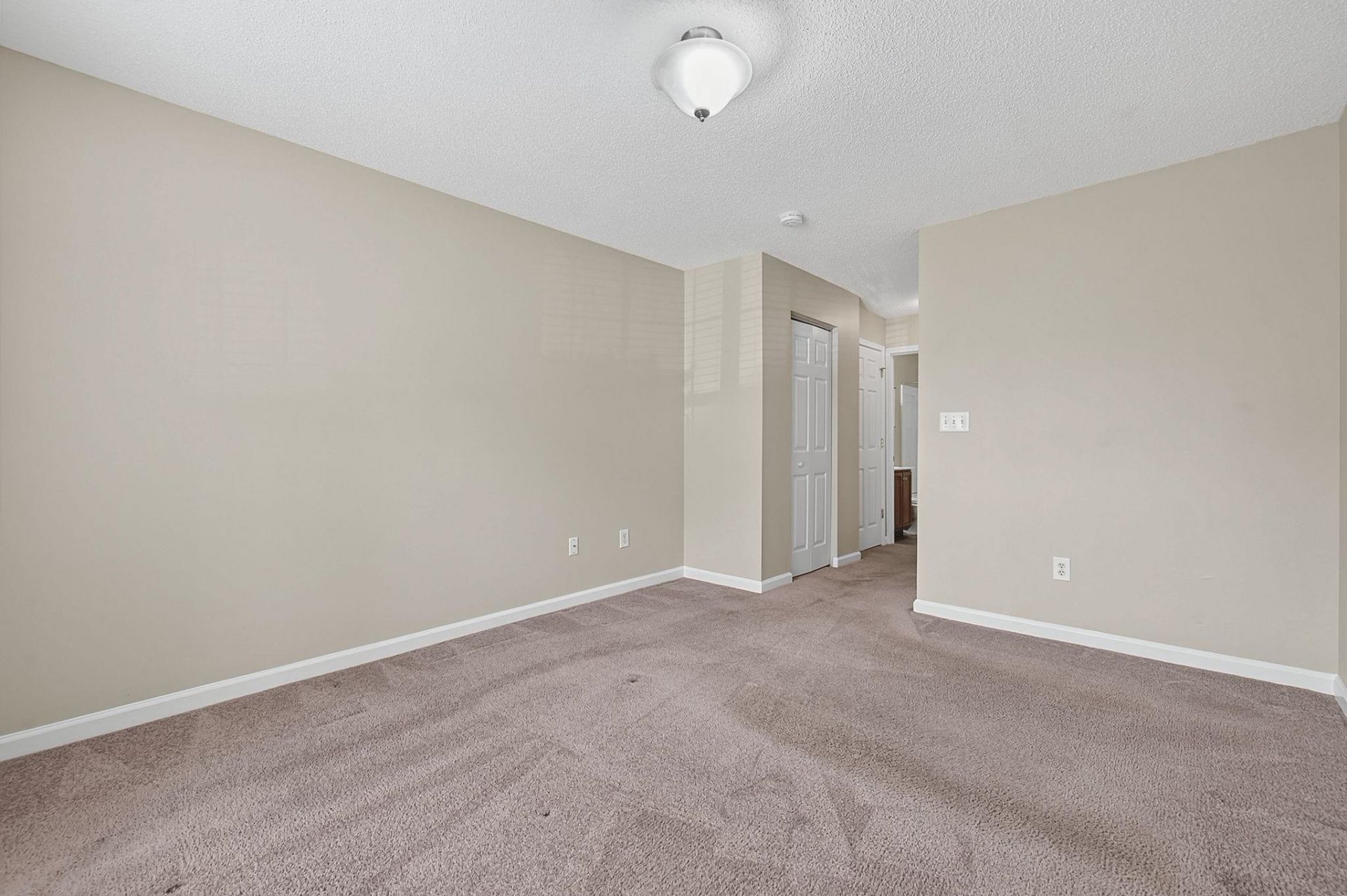 3795 Hitchcock Way Photo 16
