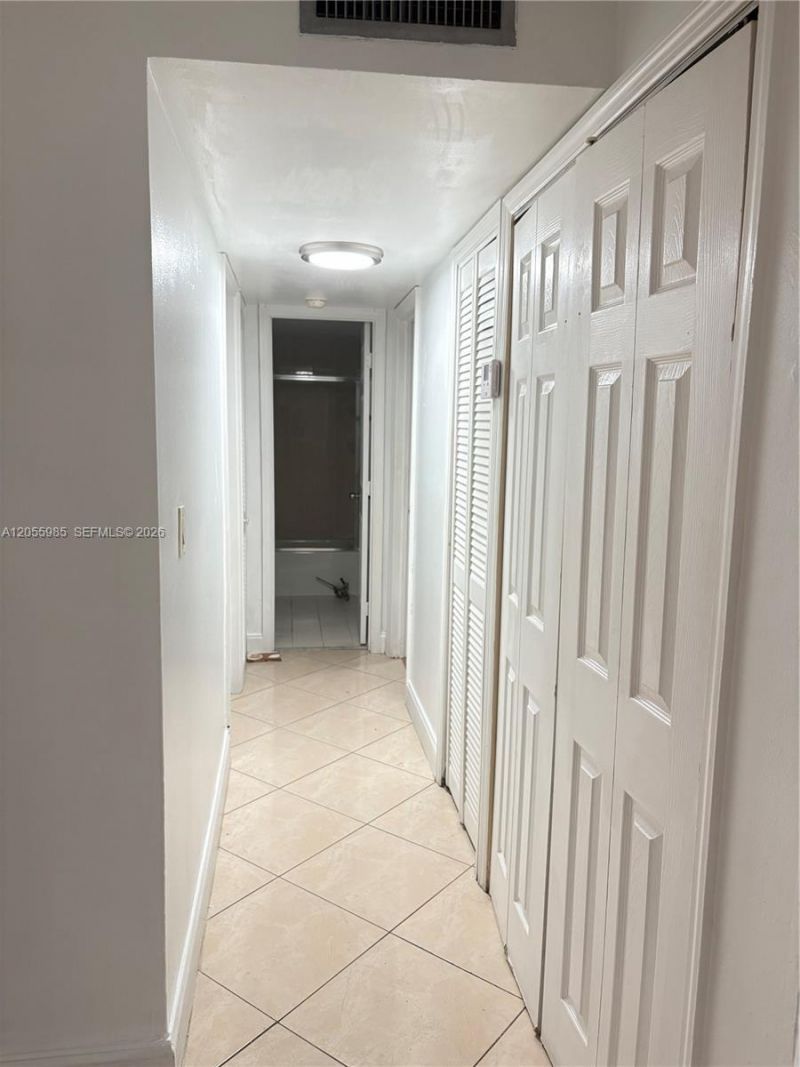 1725 W 60th St, Unit F202, Hialeah, FL 33012 Photo