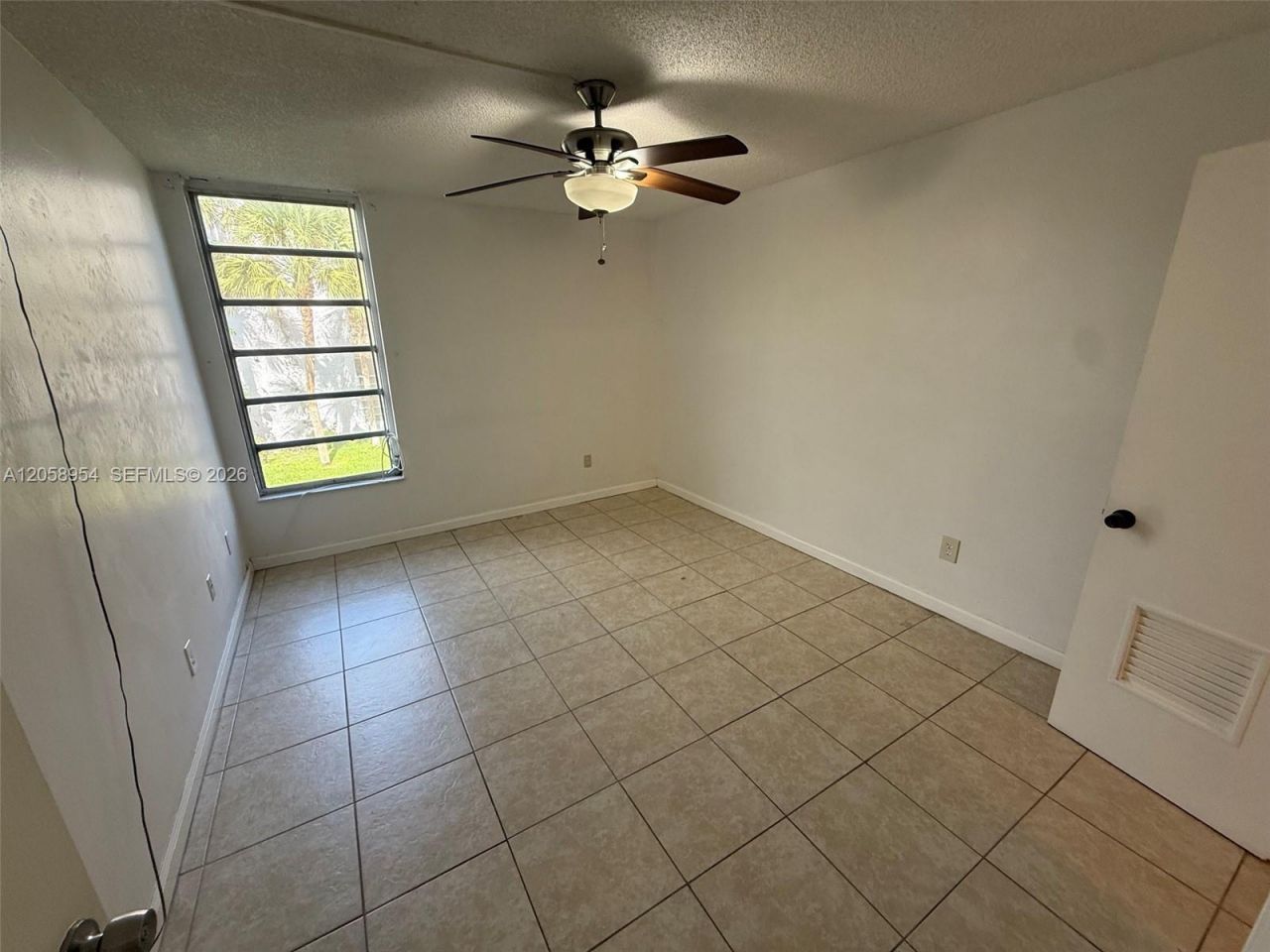 8841 W Flagler St, Unit 202, Miami, FL 33174 Photo