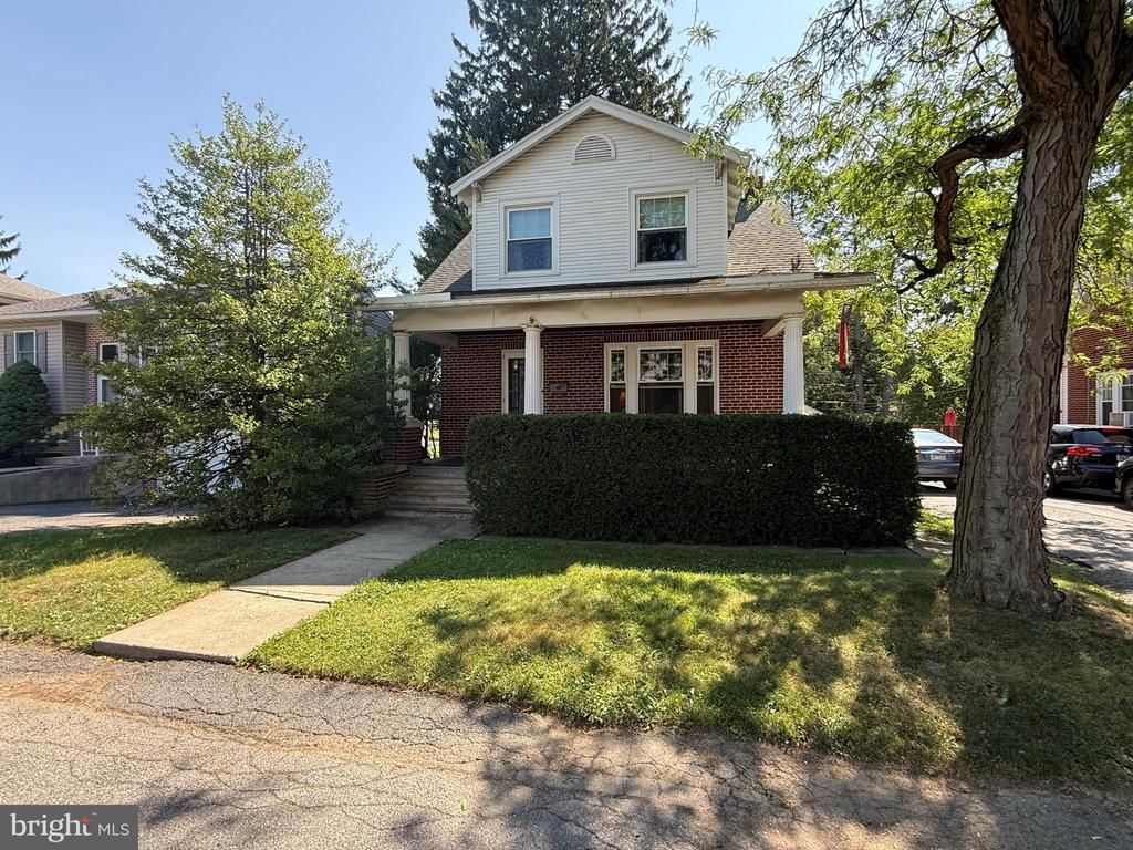 41 WILSON STREET , WEST LAWN, PA 19609